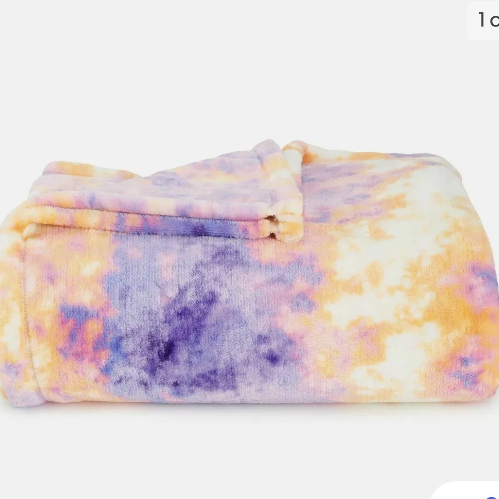 The Big one plush tie dye over sized throw blanket